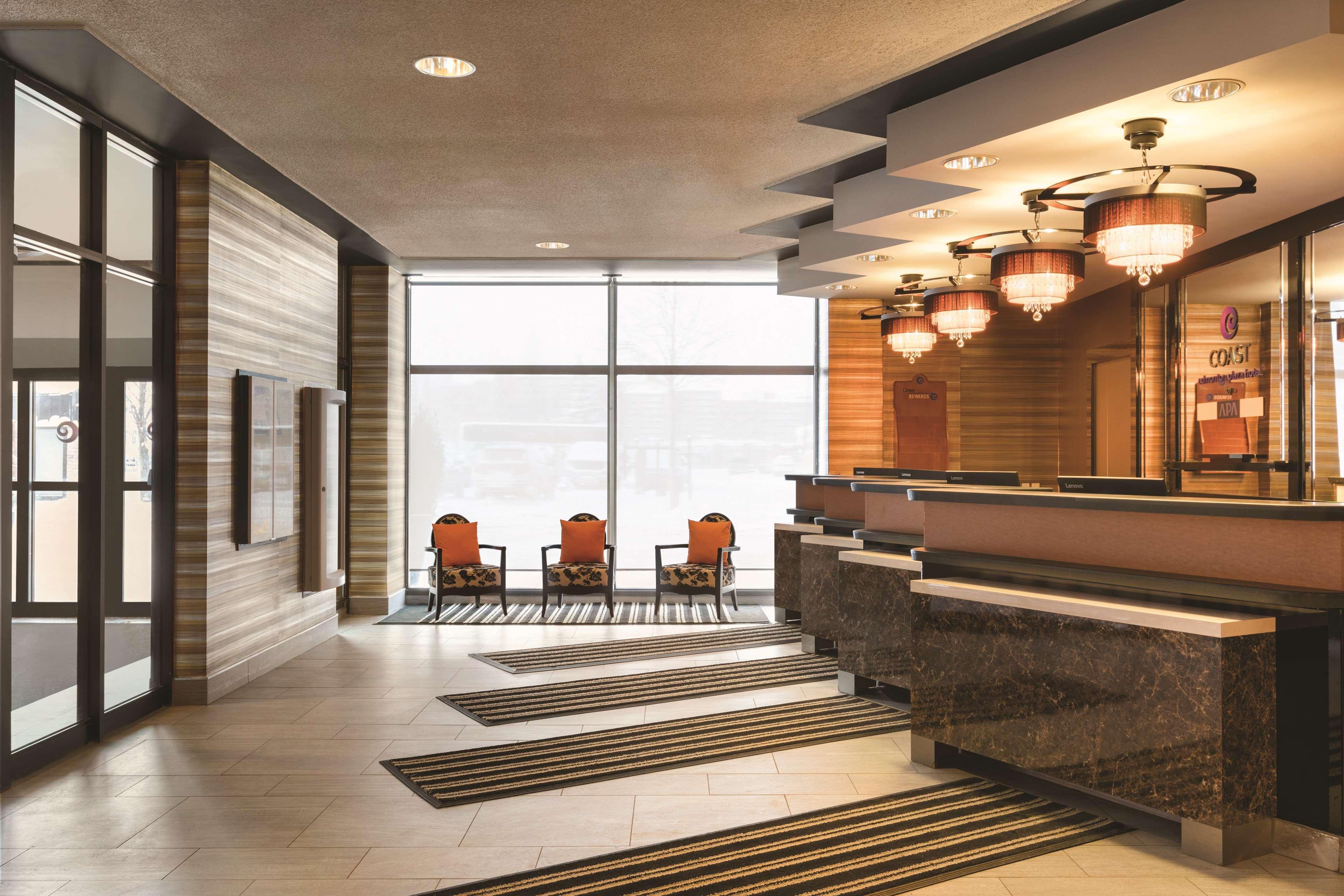 Coast Edmonton Plaza Hotel By Apa Ngoại thất bức ảnh