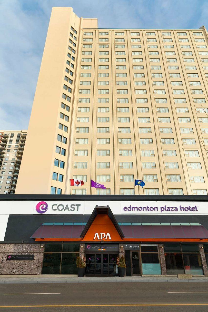 Coast Edmonton Plaza Hotel By Apa Ngoại thất bức ảnh